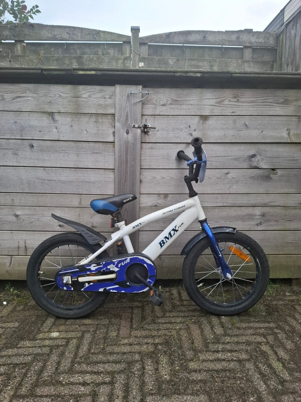 Kinderfiets BMX fun 16 inch, Ophalen, Zo goed als nieuw, 16 inch, Terugtraprem