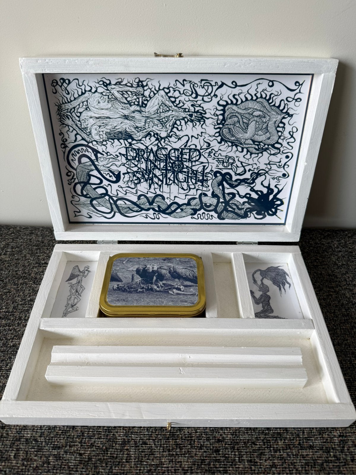 Dragged into Sunlight stashbox / rolling tray, Ophalen of Verzenden, Gebruikt, Overige typen