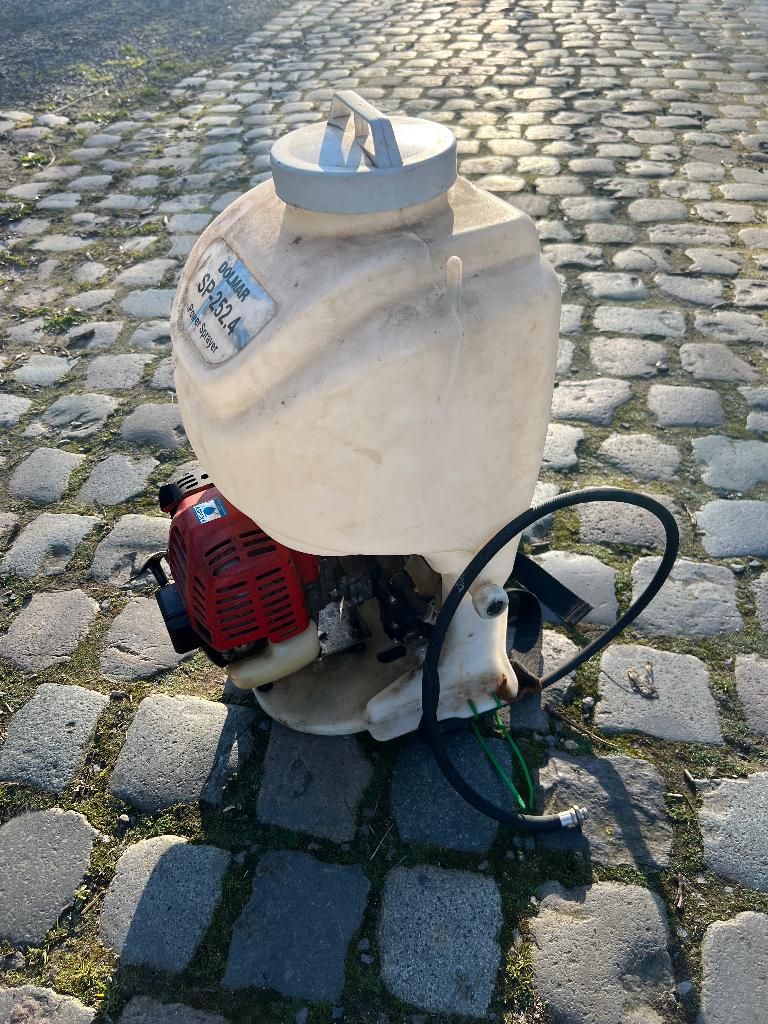 Dolmar DP-252.4 Power Sprayer, Ophalen, Benzine, Gebruikt, Ruggedragen