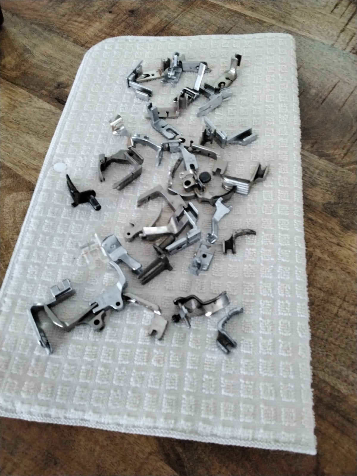 diverse naaimachine voetjes verschillende rypes, Hobby en Vrije tijd, Naaimachines en Toebehoren, Ophalen of Verzenden, Gebruikt
