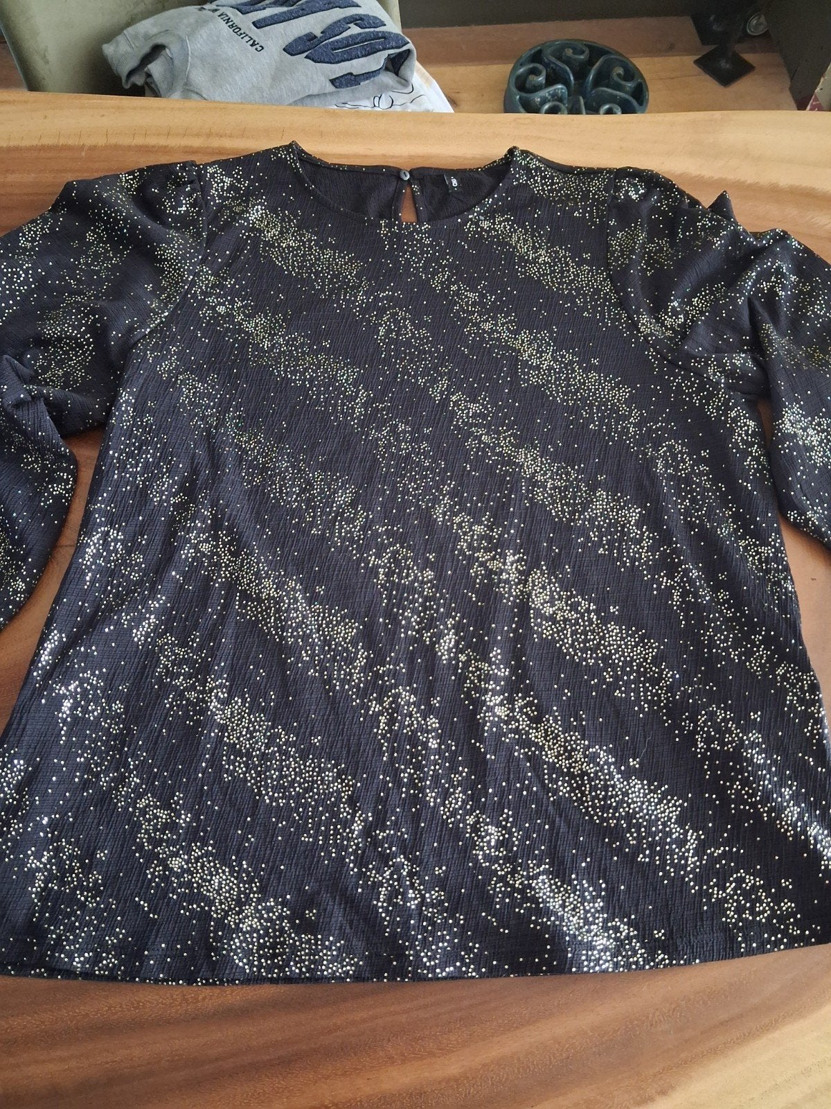 Shirt met goud, Ophalen, Zo goed als nieuw, Maat 38/40 (M), Korte mouw