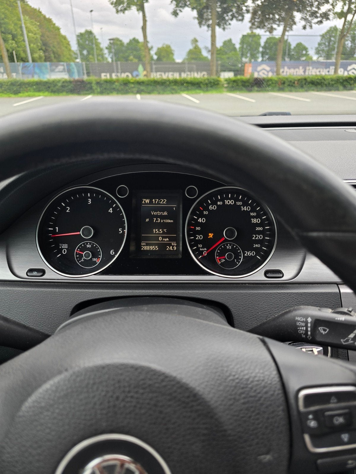 Volkswagen Passat 1.6 TDI 77KW Bluemotion Variant 2012 Zwart, Auto's, Voorwielaandrijving, 4 cilinders, Origineel Nederlands, Stationwagon