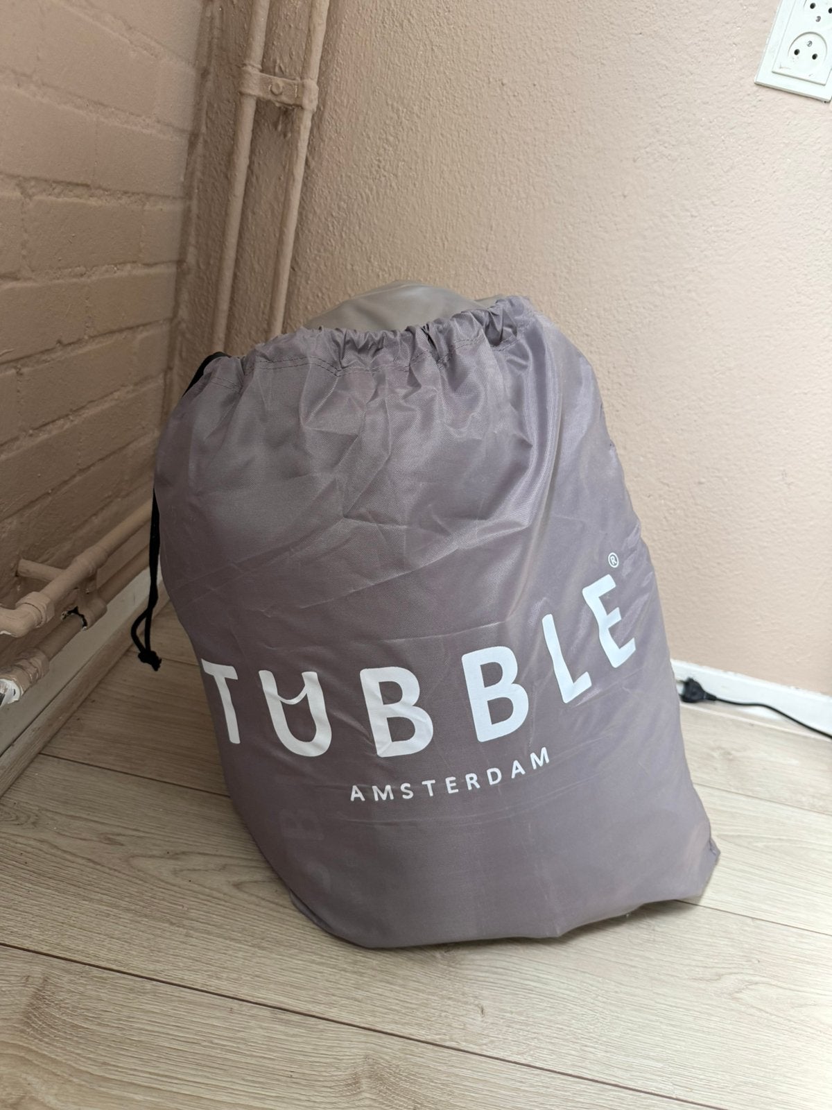 Tubble opblaasbaar bad, Ophalen, Zo goed als nieuw