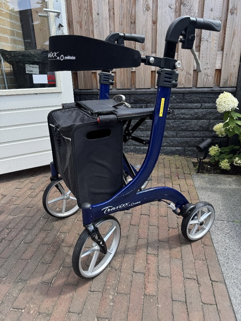Travixx Deluxe M rollator – blauw – zeer nette staat, Diversen, Ophalen, Opvouwbaar, Zo goed als nieuw