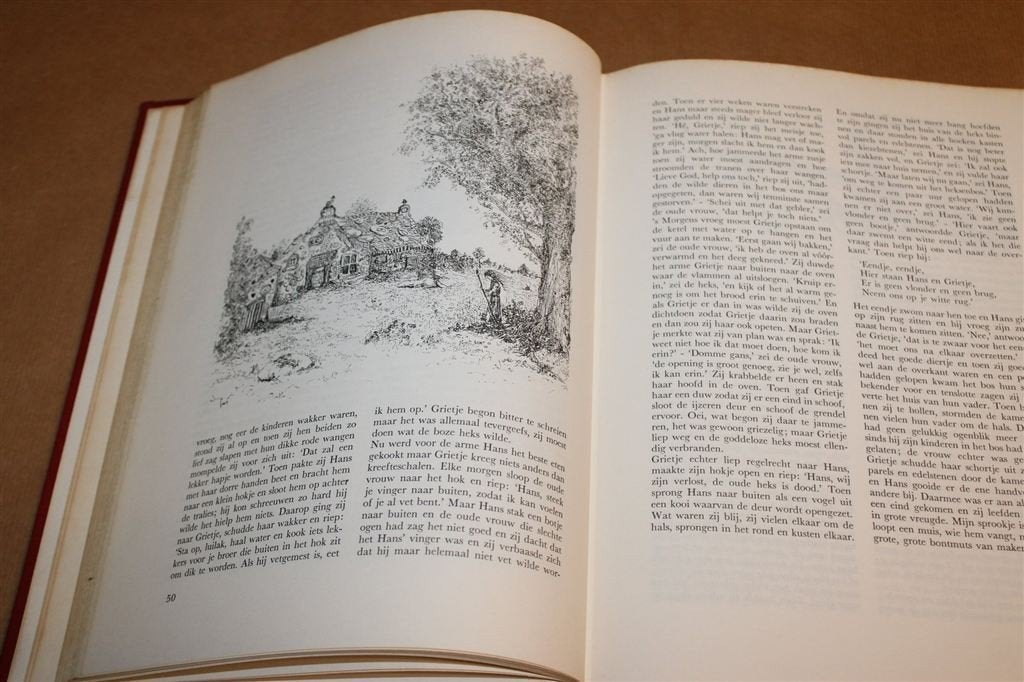 Grimm — Sprookjes voor Kind en Gezin, 200 Sprookjes 1974, Ophalen of Verzenden, Gelezen