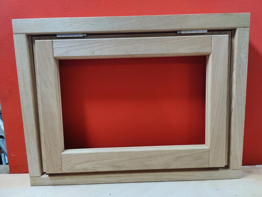 €215 p/st 2 nieuwe blanke kozijnen, eikenhout en Oregon Pine, Ophalen, Nieuw, Hout