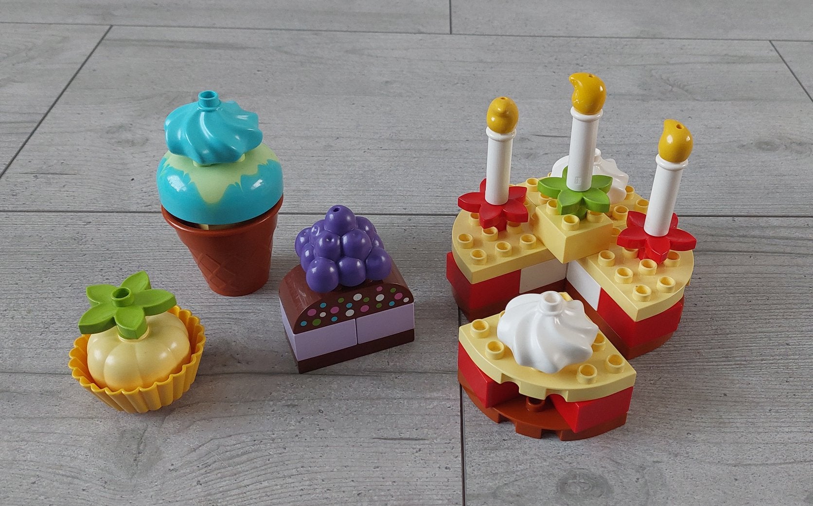 Duplo Mijn Eerste Feest/Taart., Kinderen en Baby's, Speelgoed | Duplo en Lego, Ophalen of Verzenden, Zo goed als nieuw, Duplo