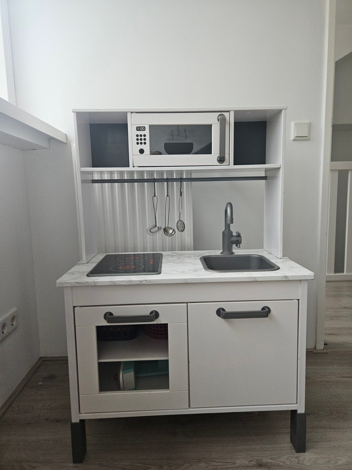 Complete speelkeuken met accessoires, Kinderen en Baby's, Ophalen, Gebruikt, Hout, Speelkeuken