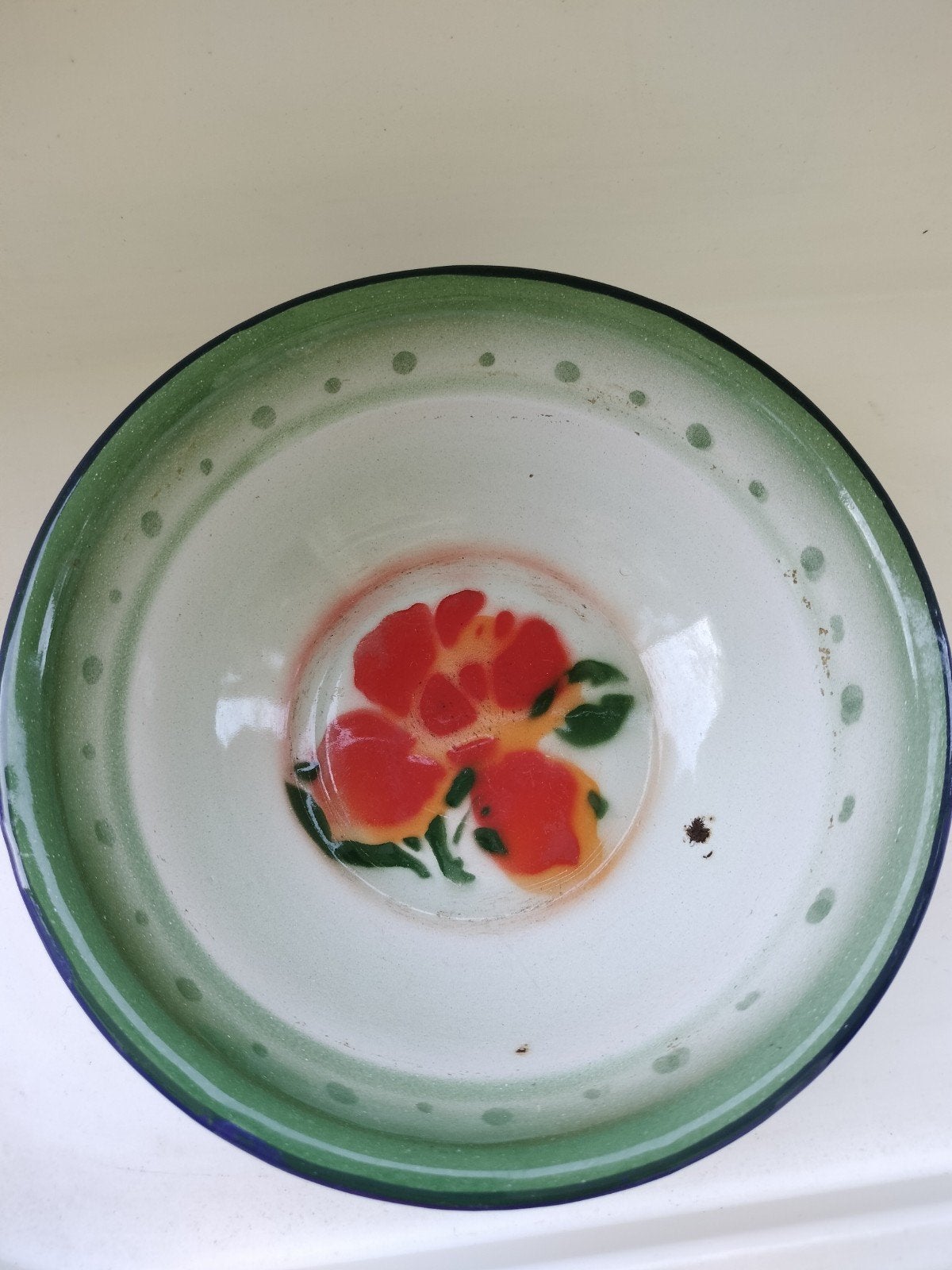 Vintage geëmailleerde kom met bloemmotief - Made in China, Antiek en Kunst, Ophalen of Verzenden