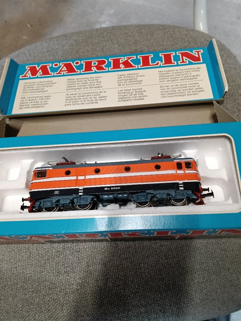 Märklin 3043 H0 Elektrische locomotief Rc 1010 van de SJ, Hobby en Vrije tijd, Modeltreinen | H0, Wisselstroom, Locomotief, Ophalen of Verzenden