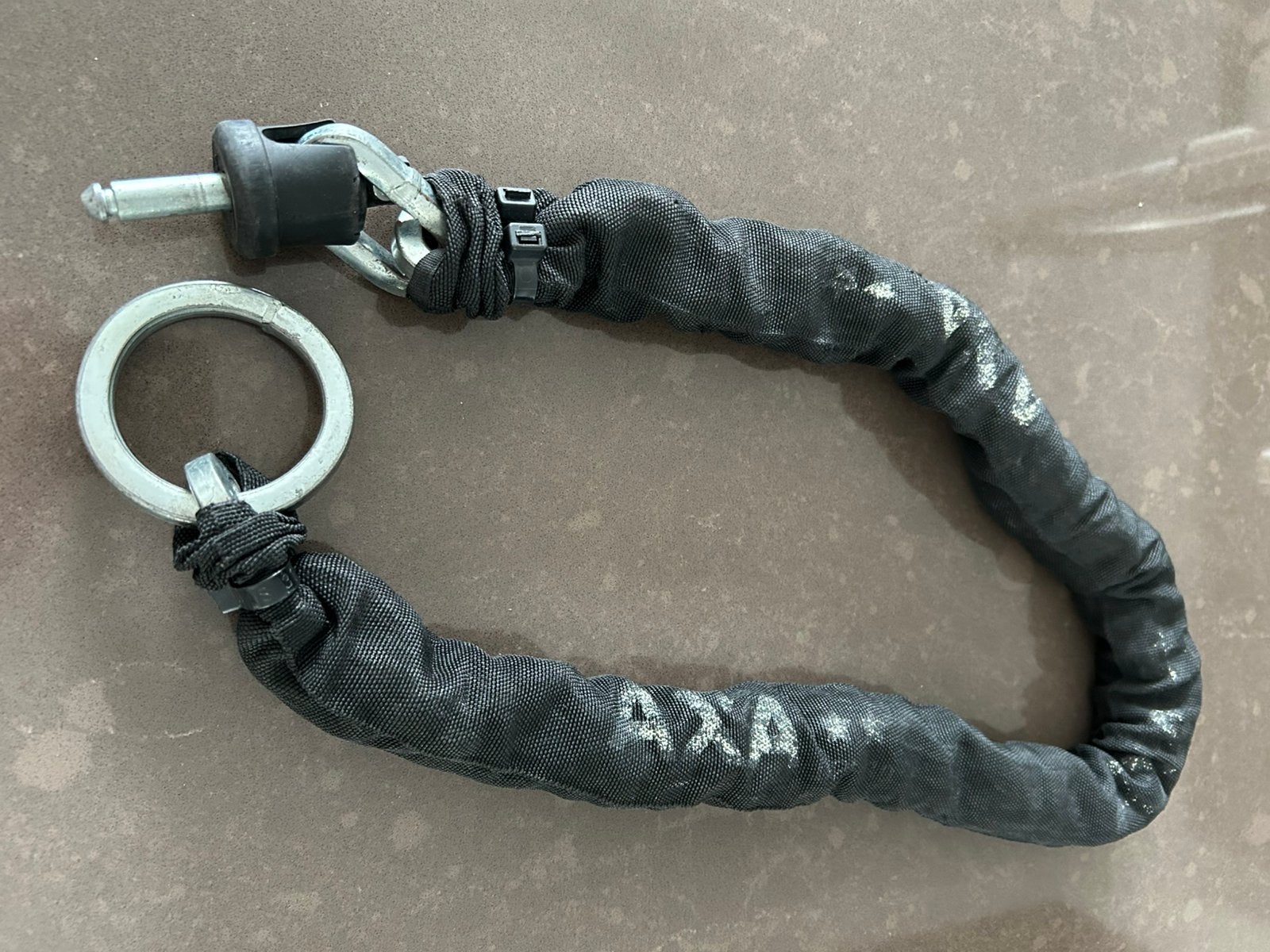 Axa insteekketting, Ophalen of Verzenden, Zo goed als nieuw, Insteekslot