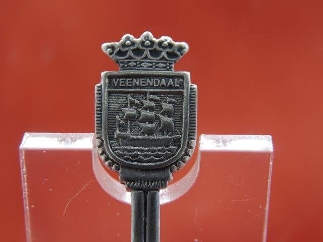 Lepeltje: Veenendaal, Verzenden