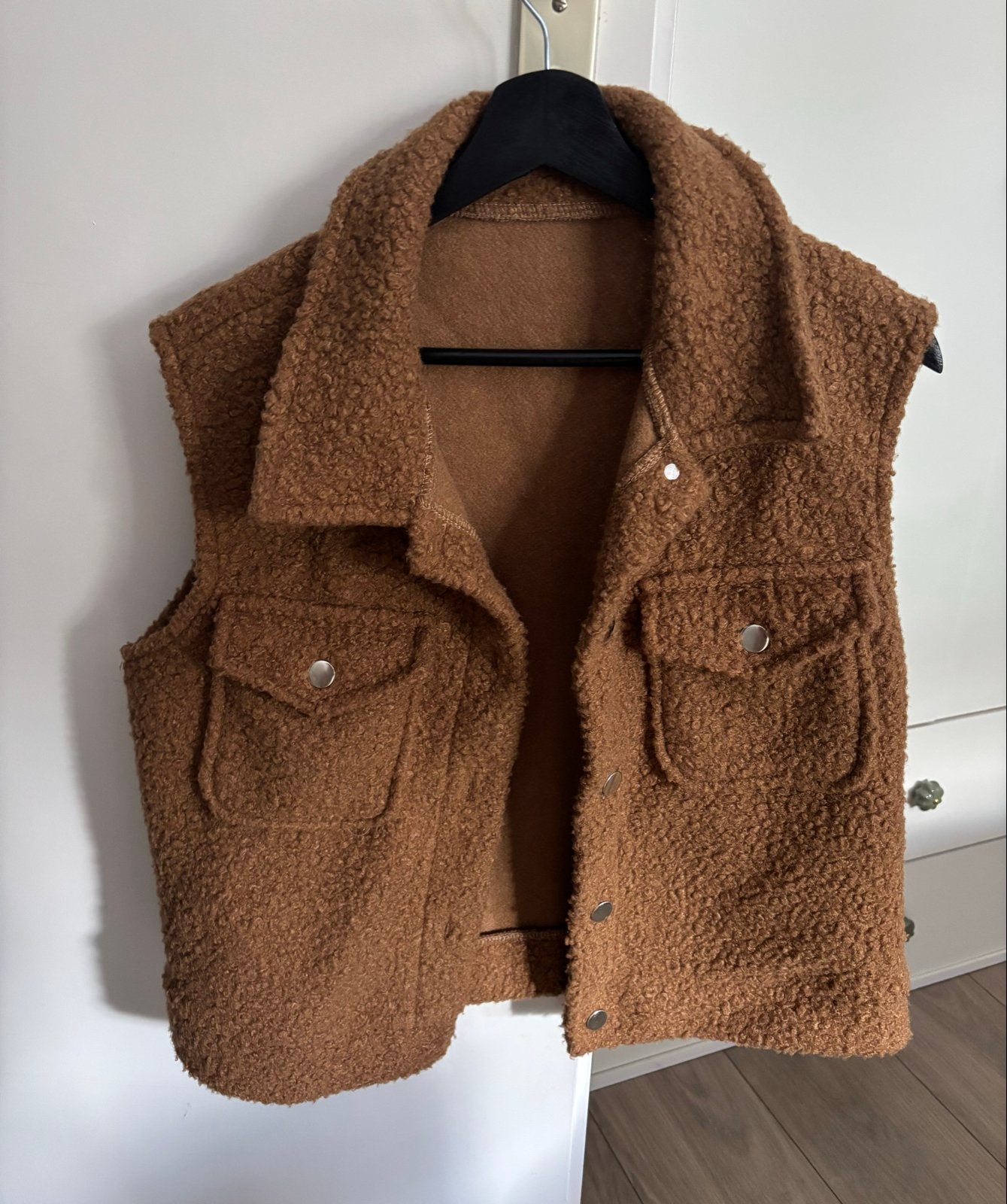Dames Teddy Gilet Bruin Maat M/L Nieuw, Verzenden, Nieuw, Maat 42/44 (L), Bruin