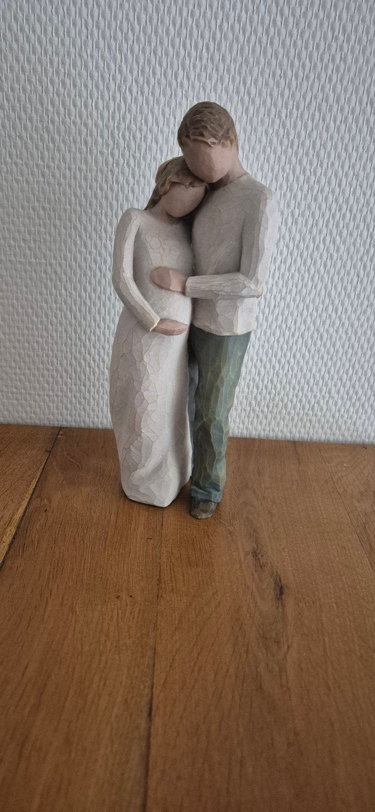 Willow Tree "Familiegeluk" beeldje - zwanger stel, Ophalen of Verzenden, Zo goed als nieuw, Mens
