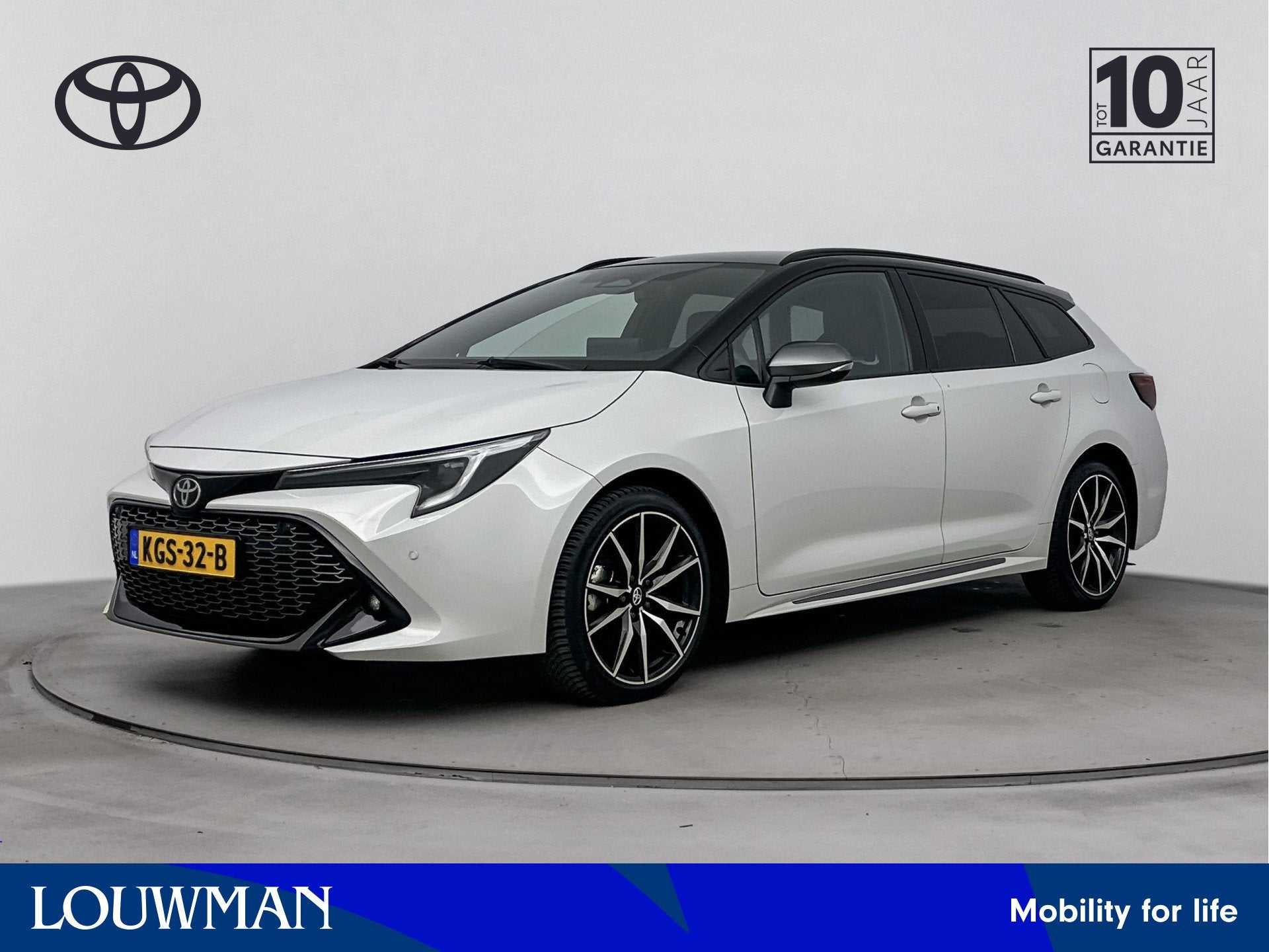 Toyota Corolla Touring Sports Hybrid 200 Business GR Sport P, Auto's, 12 maanden, 450 kg, Gebruikt, 4 cilinders