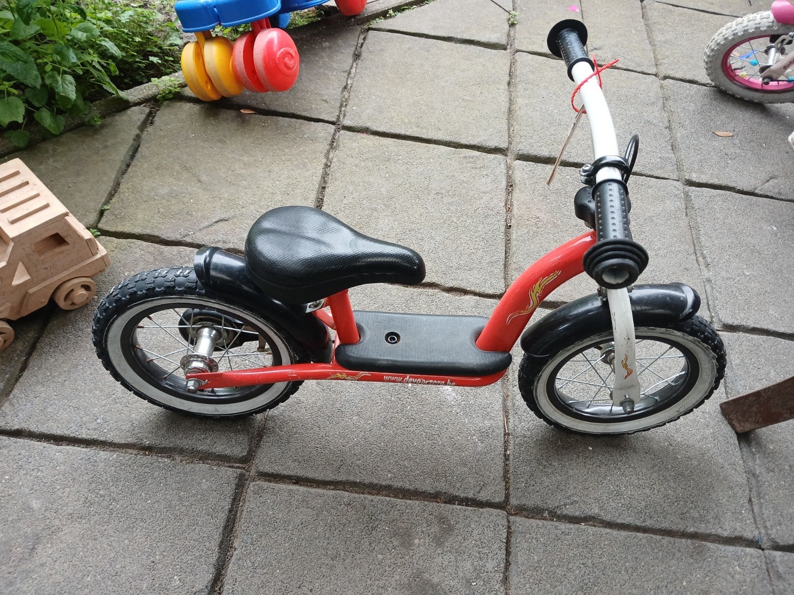 Te koop 12 inch loopfietsje, Fietsen en Brommers, Ophalen, Gebruikt, Gewone step