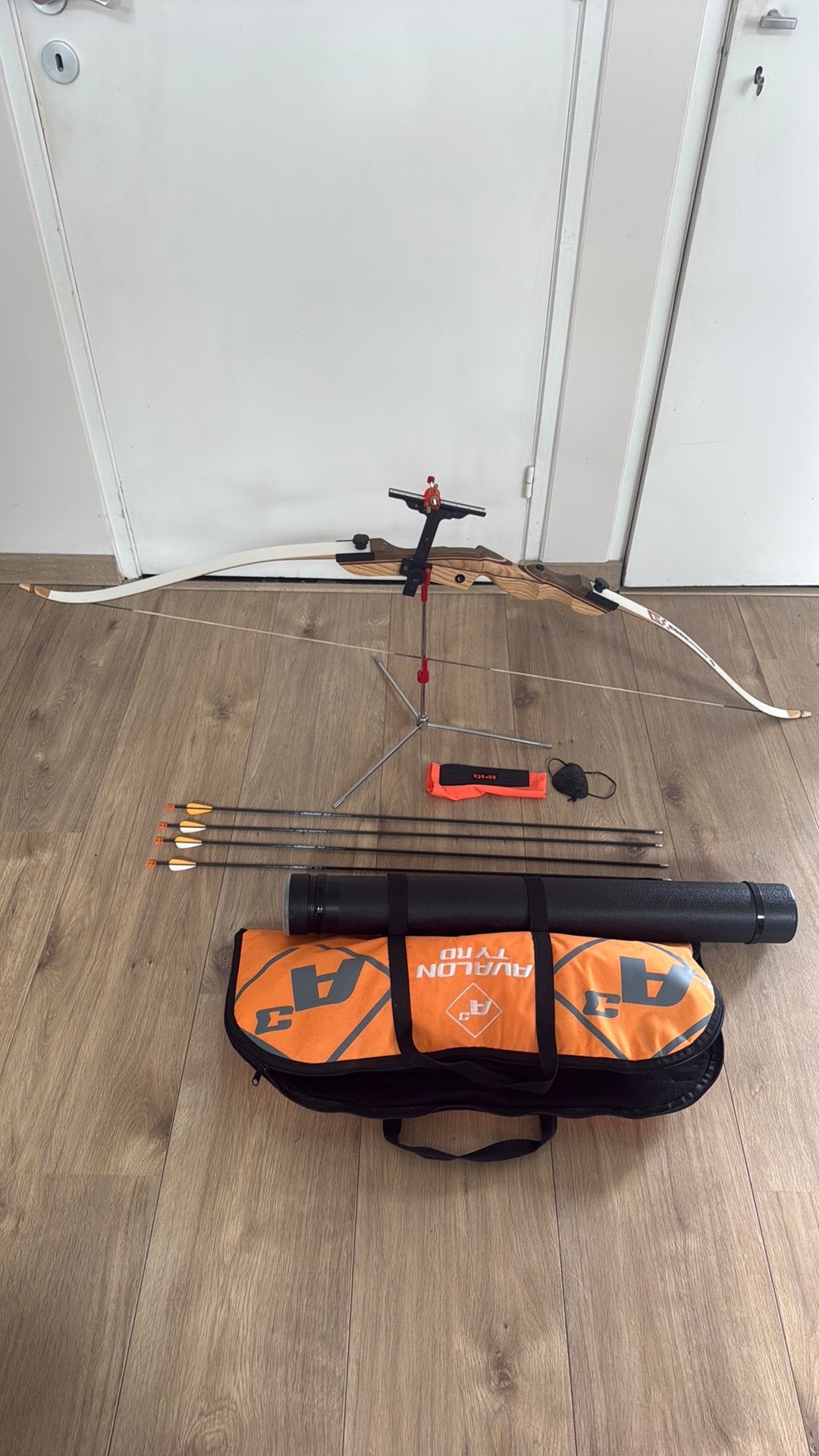 Complete kleine Recurveboog Set - Avalon Tyro, Sport en Fitness, Handboogschieten, Ophalen, Zo goed als nieuw, Recurveboog
