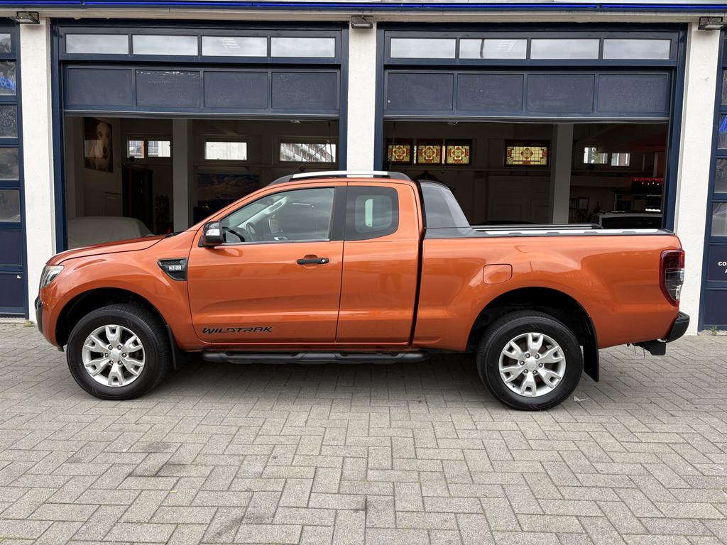 Ford Ranger 3.2 TDCi Wildtrak Super Cab NL AUTO/ BTW AUTO., 2103 kg, Euro 5, Gebruikt, Bedrijf