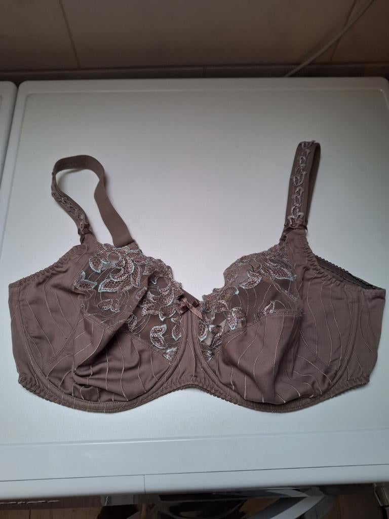 Primadonna BH taupe, maat 100D, Primadonna, Ophalen of Verzenden, Bruin, BH