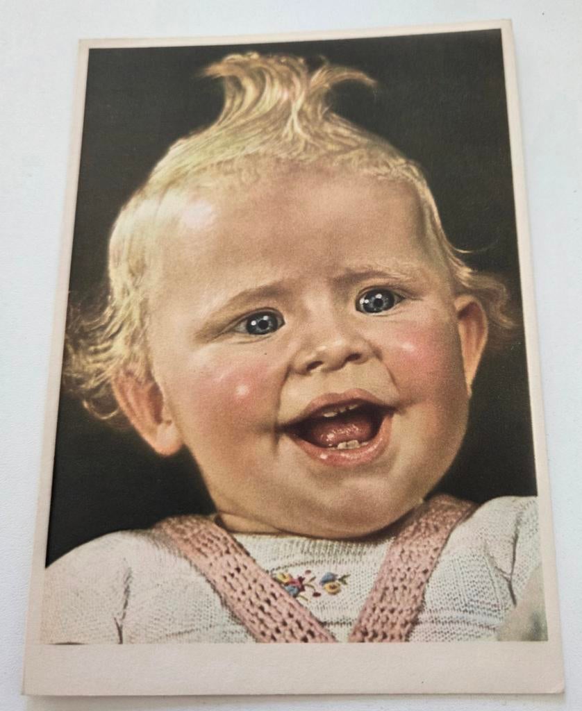 Klein blond kindje lacht, Verzenden, Ongelopen, Kinderen
