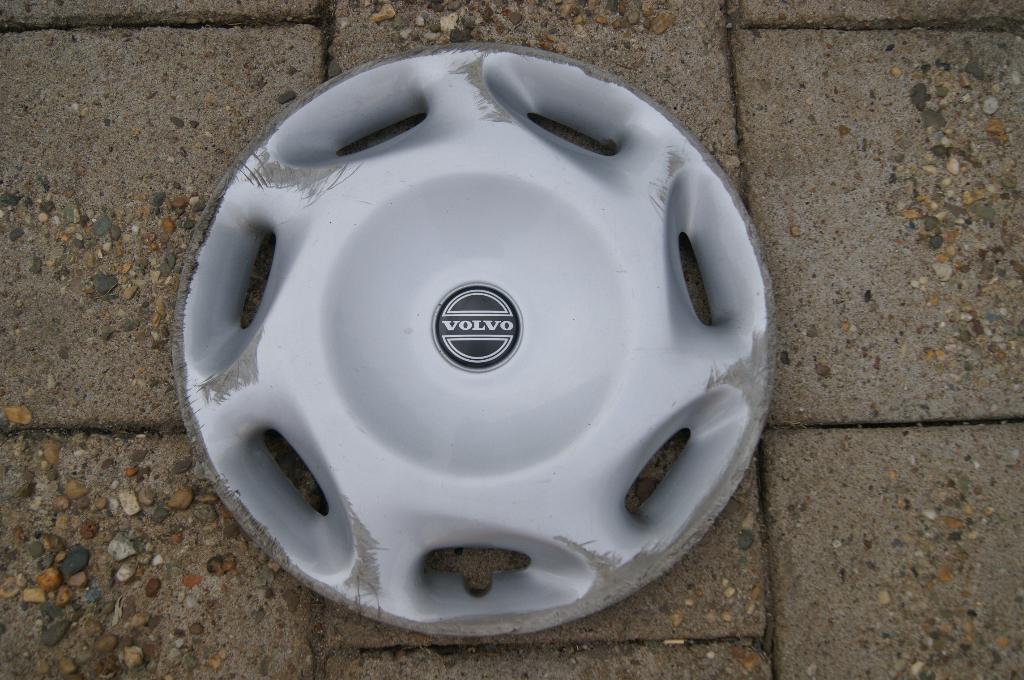 1 losse originele wieldop Volvo 460 14 inch (Model 2), Ophalen of Verzenden, Gebruikt