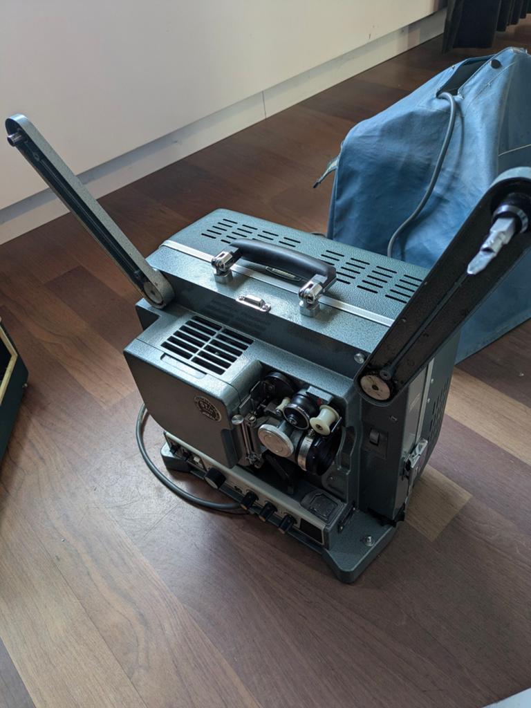 Vintage Eiki ST-2H 16mm Filmprojector met Geluid, Ophalen of Verzenden, Gebruikt, Overige typen