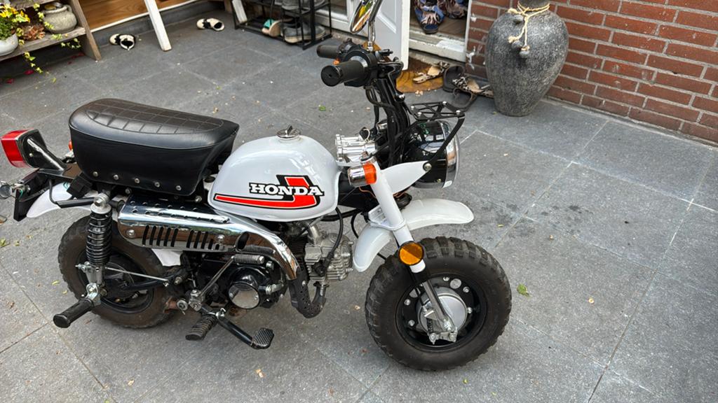Honda Z50 Monkeybike - Klassieke Minibike, Overige modellen, Maximaal 45 km/u, Ophalen of Verzenden, Zo goed als nieuw