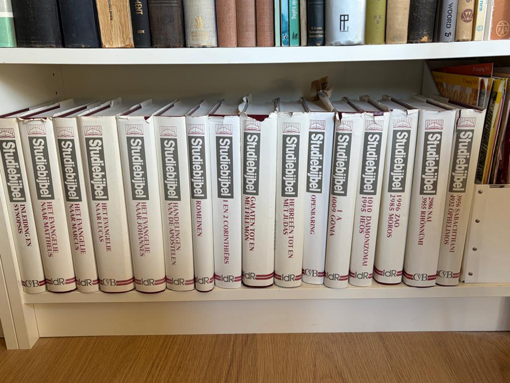 Studiebijbel (16 van 17 delen) - Griekse tekst met uitleg, Boeken, Encyclopedieën, Ophalen of Verzenden, Zo goed als nieuw, Overige onderwerpen