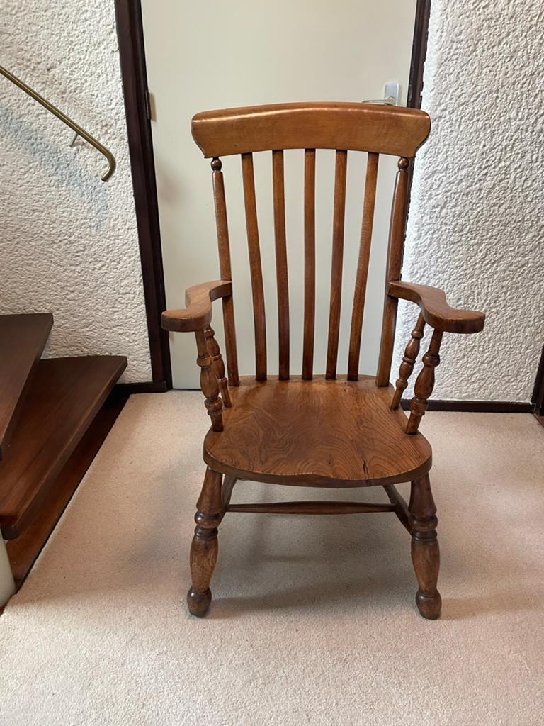 Vintage houten Windsor stoel met armleuningen, Ophalen