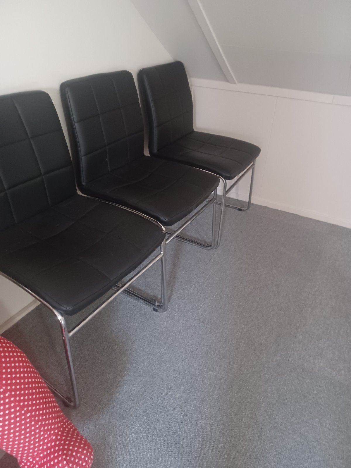 Mooie 3 stuks skyleer zwarte eetstoelen, Huis en Inrichting, Stoelen, Drie, Zwart, Leer, Ophalen of Verzenden