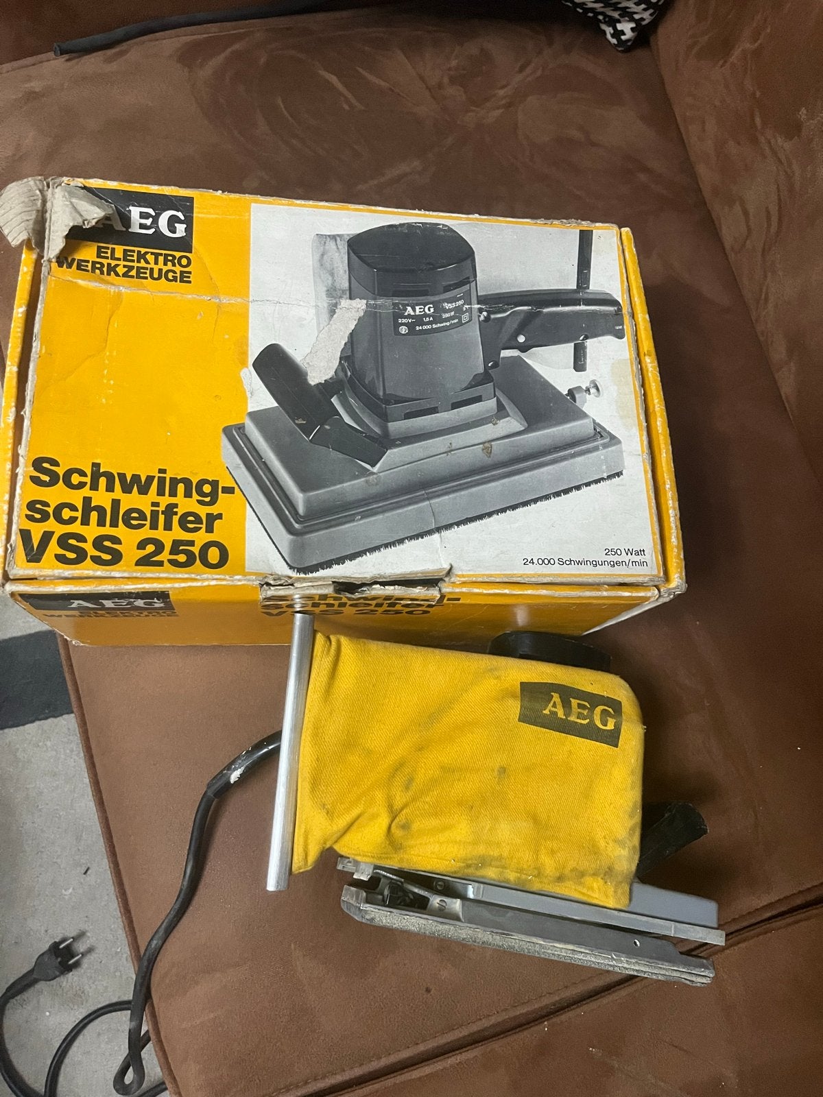 AEG VSS 250 Vlakschuurmachine - Vintage Schuurmachine, Doe-het-zelf en Verbouw, Gereedschap | Schuurmachines, Ophalen of Verzenden