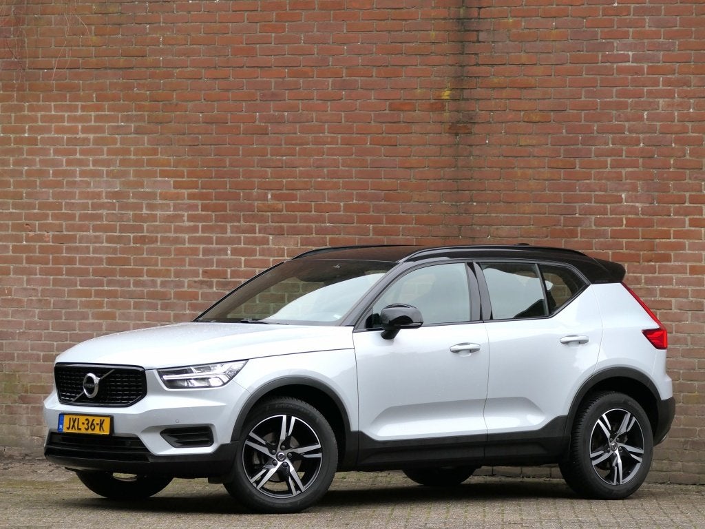 Volvo XC40 T3 AUT R-Design 12 MND garantie Camera / Apple ca, Auto's, 12 maanden, Gebruikt, 163 pk, Bedrijf
