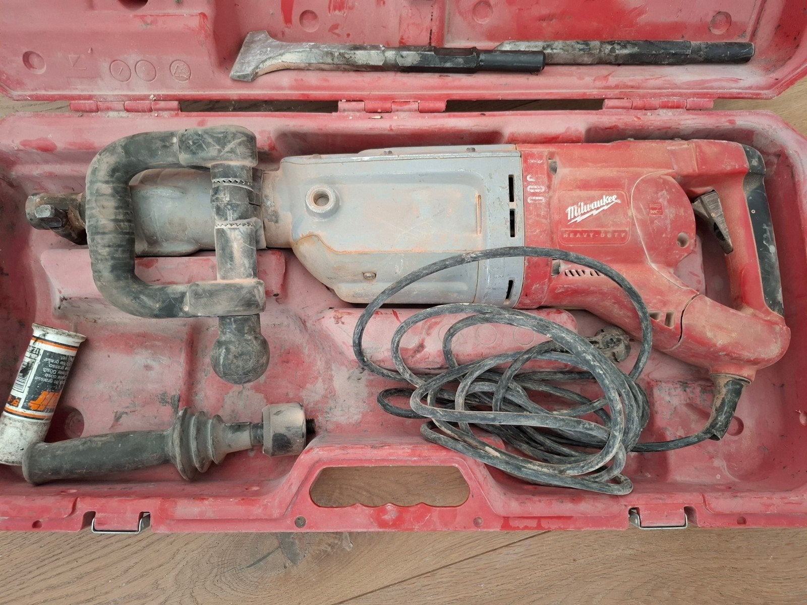 Milwaukee Heavy Duty Breekhamer in Koffer, Doe-het-zelf en Verbouw, Gereedschap | Overige machines, Ophalen, Gebruikt
