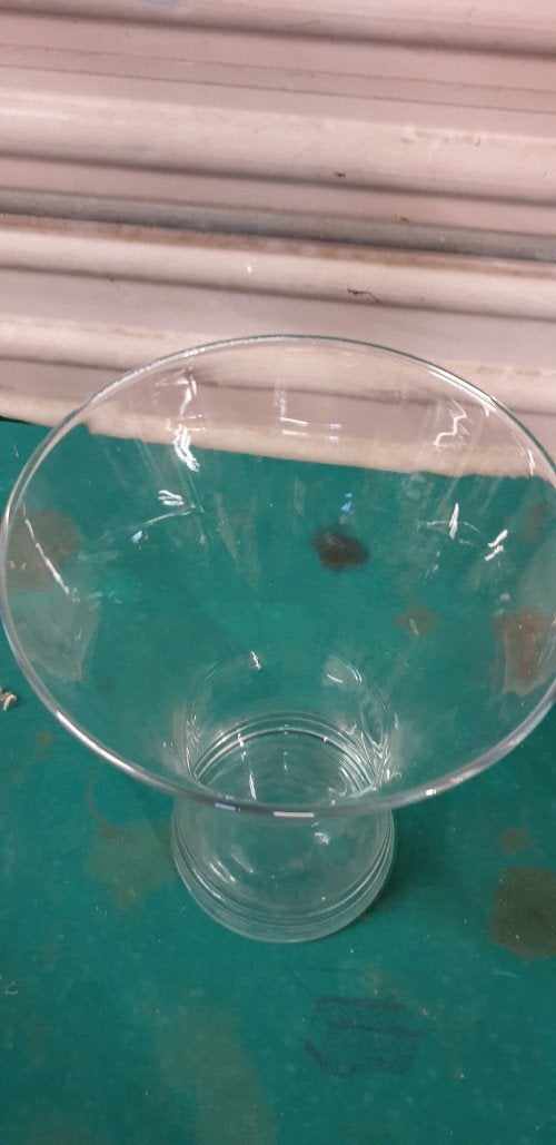 vaas van glas trompet vorm, Ophalen of Verzenden