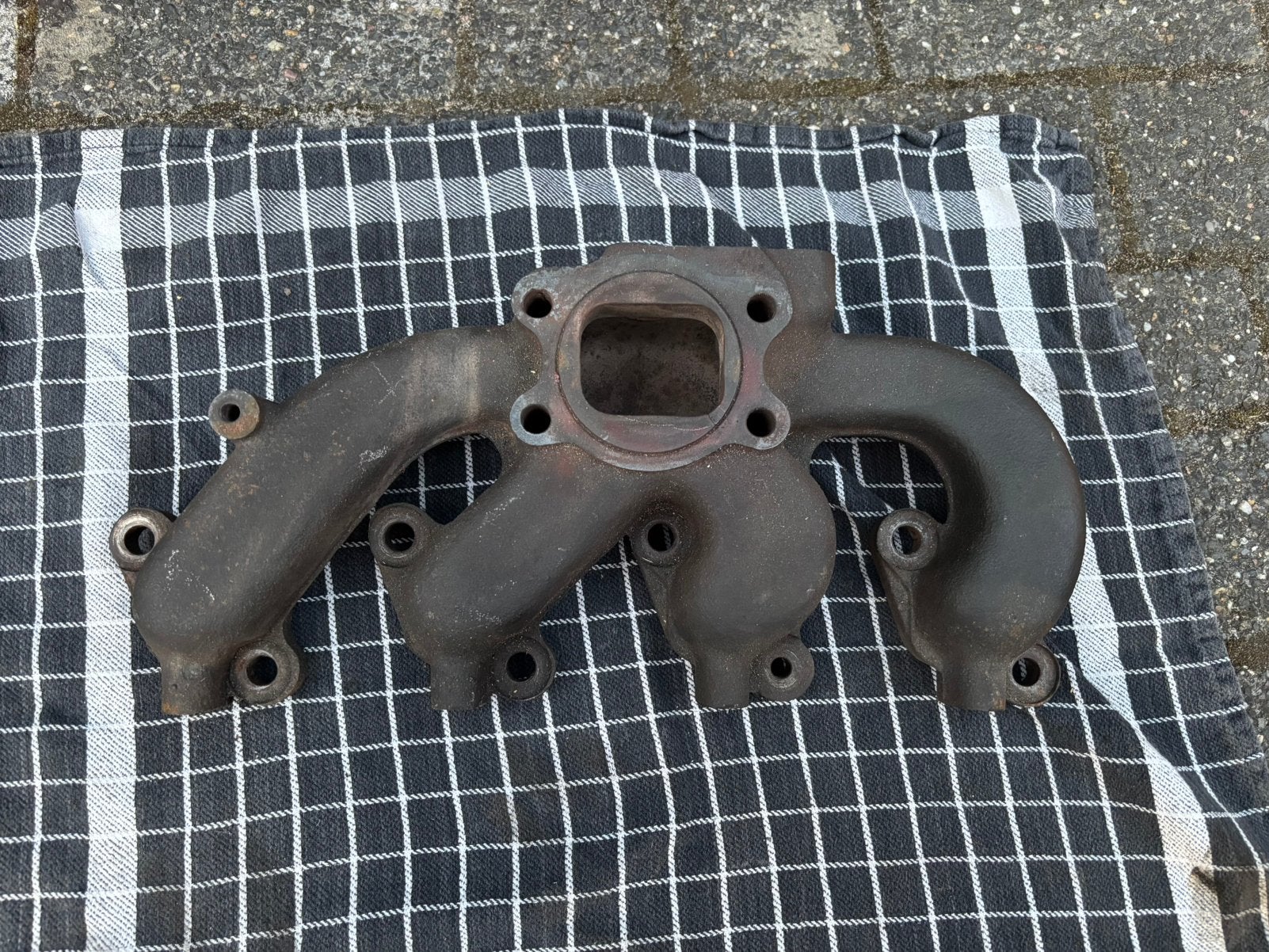 Volvo 240/740/940 turbo uitlaatspruitstuk, Ophalen of Verzenden, Gebruikt, Volvo