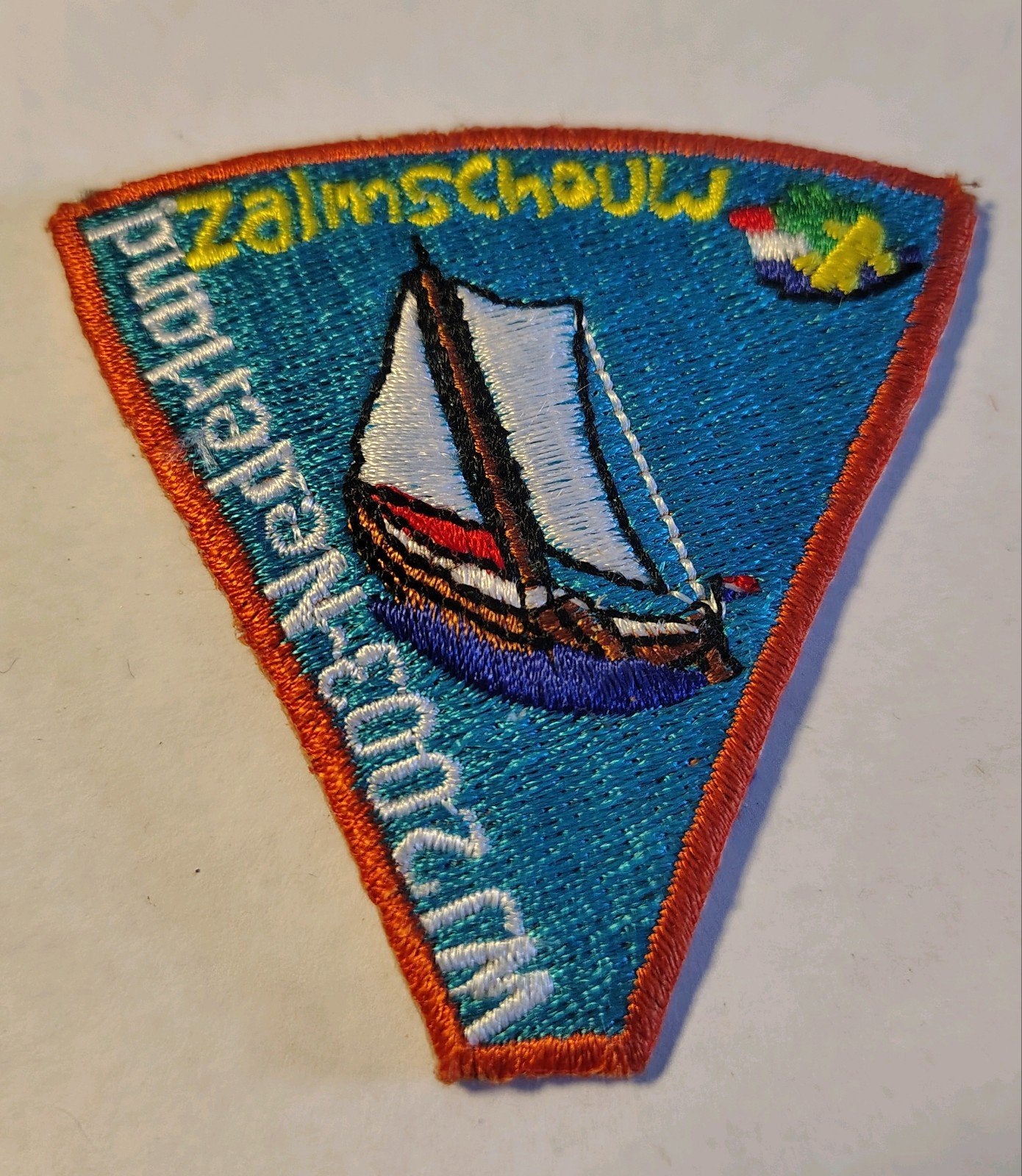Scouting WJ 2003 Nederland Zalmschouw Badge Patch, Ophalen of Verzenden, Embleem, Speld of Insigne