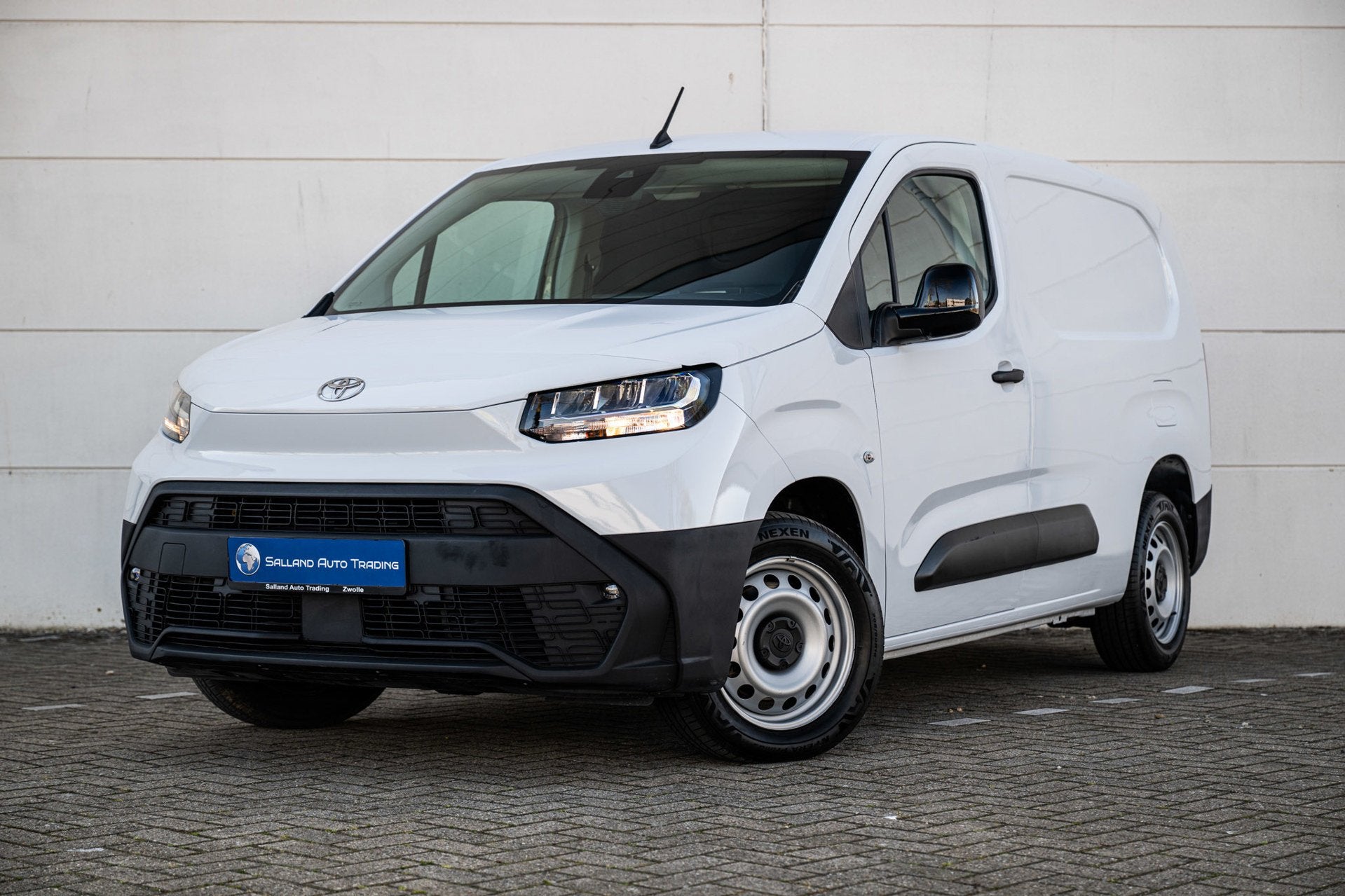 Toyota Proace City 1.2 Turbo 110pk L2 Long 3-PRS |Navi|Camer, Voorwielaandrijving, Gebruikt, 1199 cc, Automatische klimaatregeling
