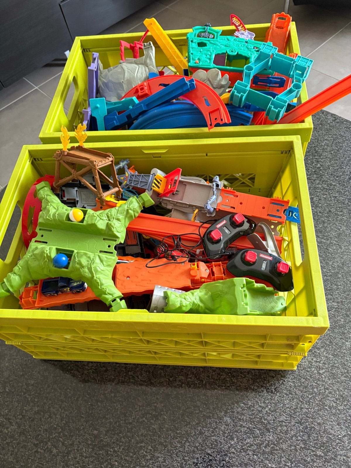 Grote Hot Wheels collectie met banen en auto's, Ophalen, Gebruikt, Afstandsbediening