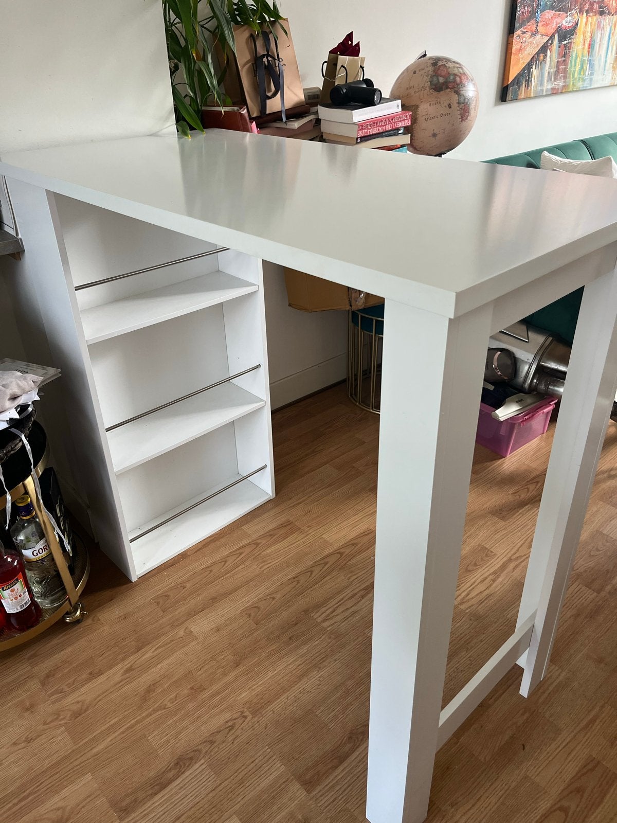 Witte bartafel met opbergrek - Hoogglans MDF, Ophalen, Gebruikt, 100 tot 150 cm, Tot twee personen