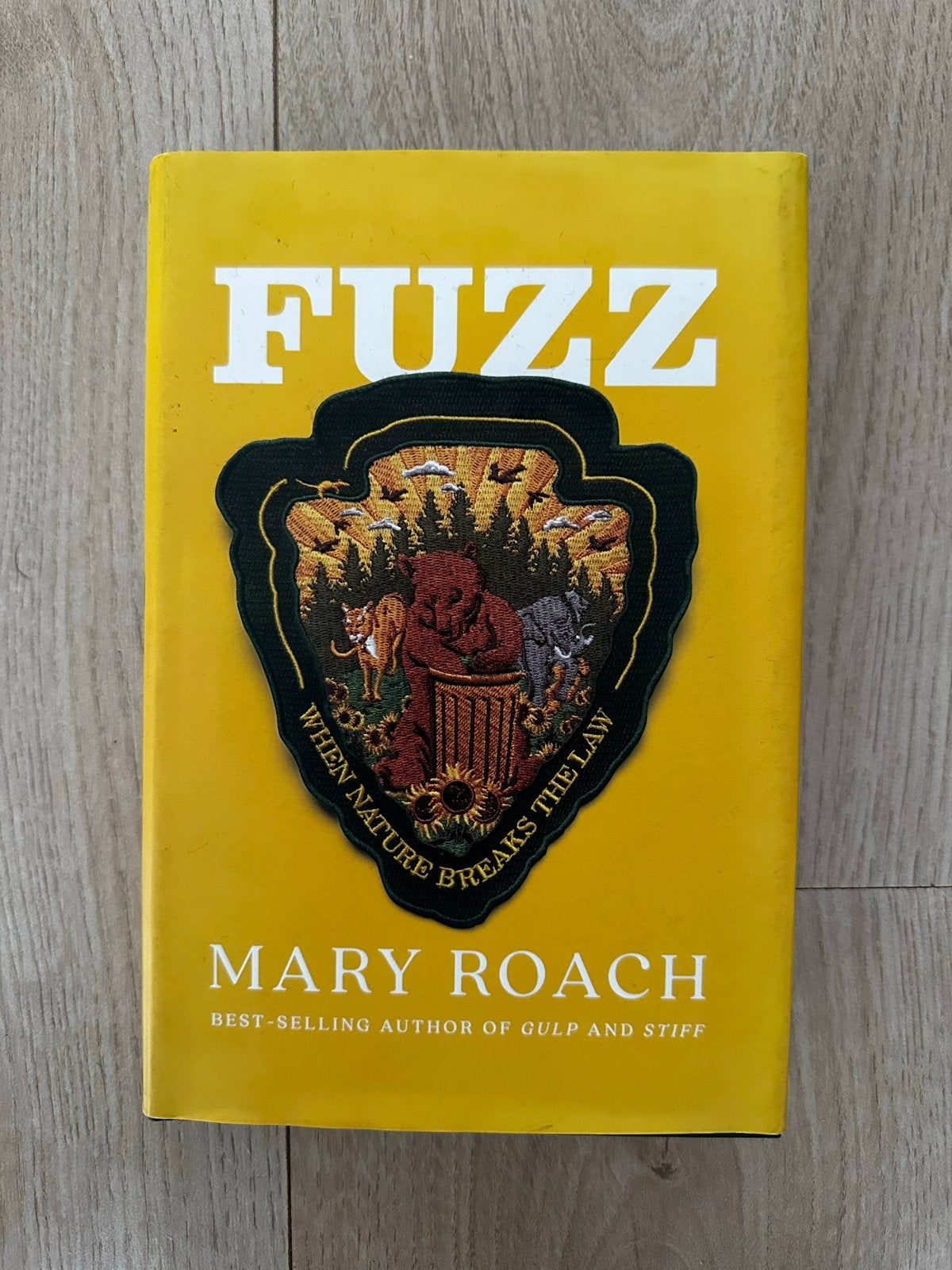 Fuzz: When Nature Breaks the Law - Mary Roach (Engels), Ophalen of Verzenden, Zo goed als nieuw, Amerika