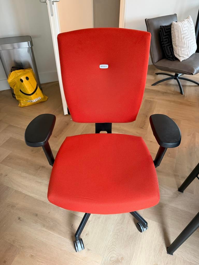 Bureaustoel Senator, Ophalen, Gaming bureaustoel, Gebruikt, Zwart