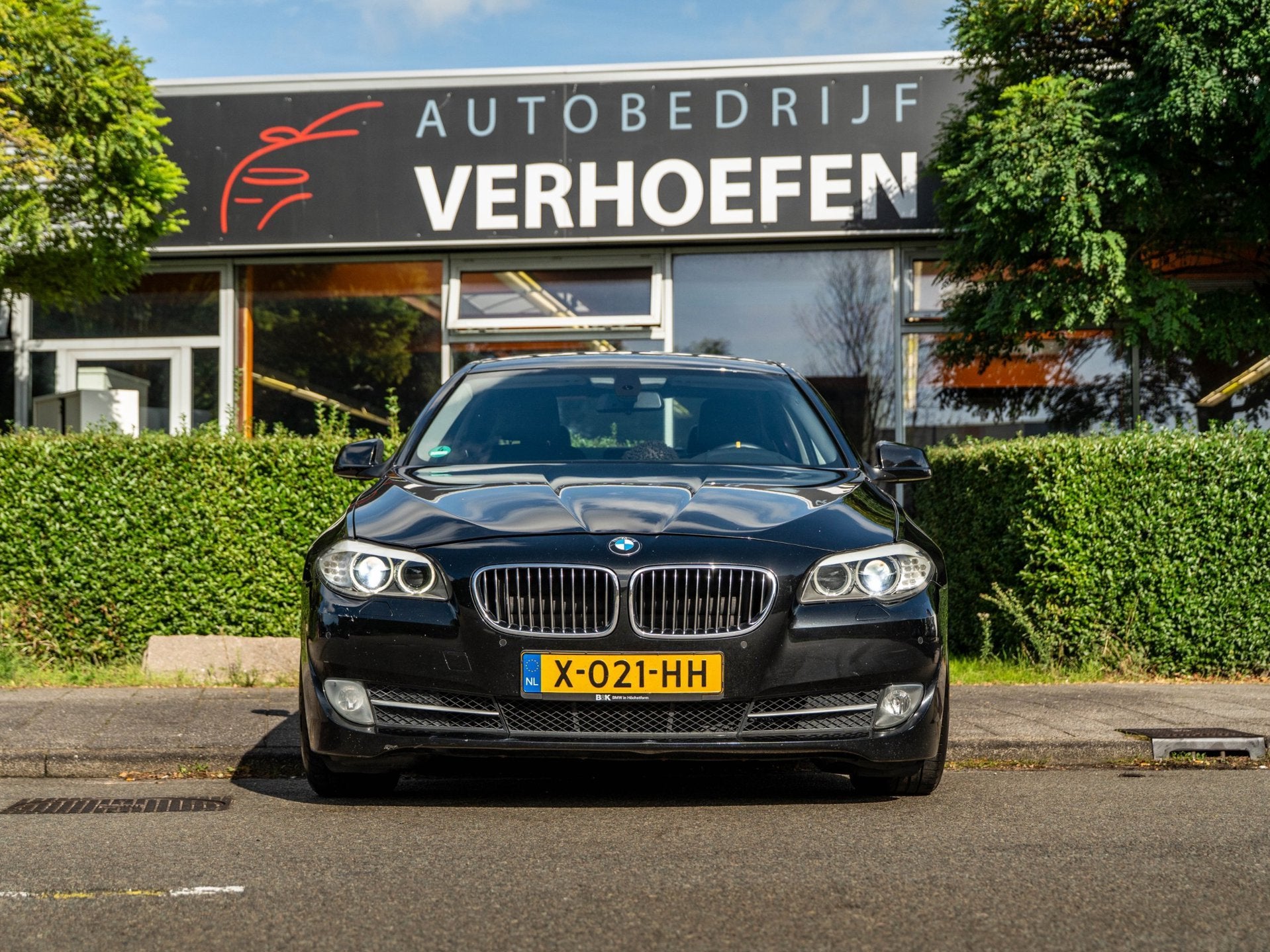 BMW 5-serie 528i High Executive | M STYLING | XENON | STOELV, Auto's, Achterwielaandrijving, Gebruikt, Zwart, 2000 kg