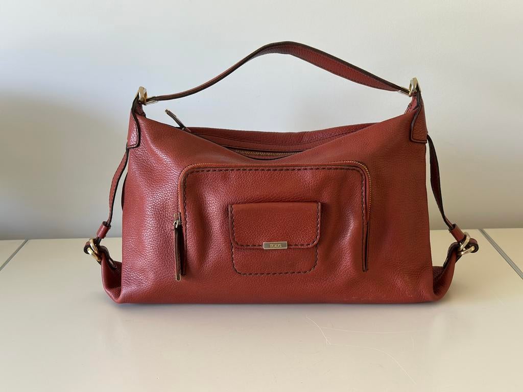 Tod’s pebbled leren design schoudertas/hobo bag, Sieraden, Tassen en Uiterlijk, Tassen | Damestassen, Ophalen of Verzenden, Zo goed als nieuw
