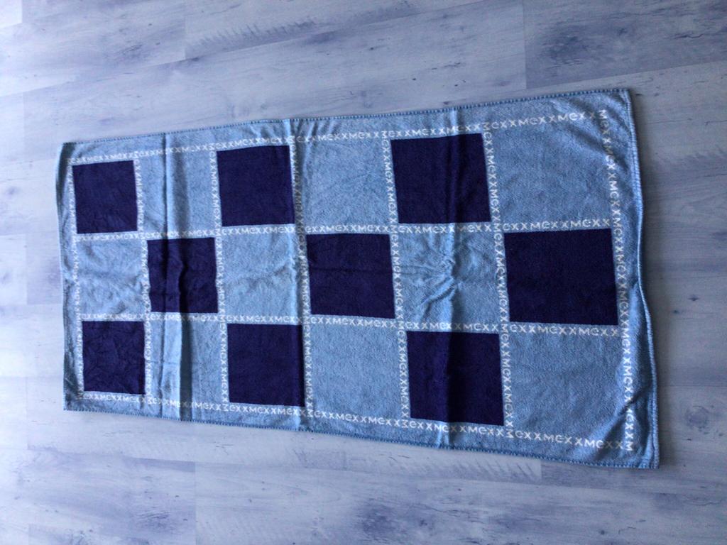 Blauwe Mexx badhanddoek 140x70 cm, Huis en Inrichting, Ophalen