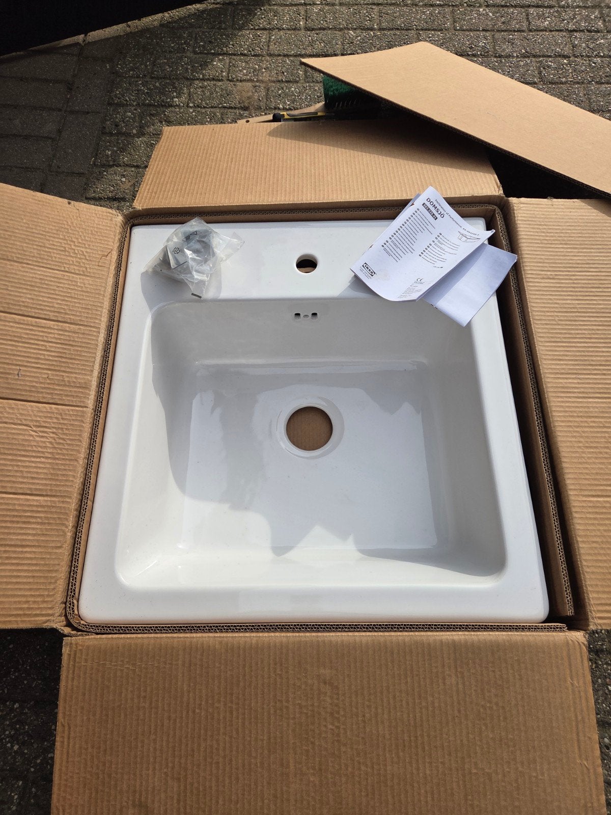 IKEA DOMSJÖ Wastafel/Spoelbak - Nieuw in doos, Huis en Inrichting, Ophalen, Wit, Nieuw, 50 tot 100 cm