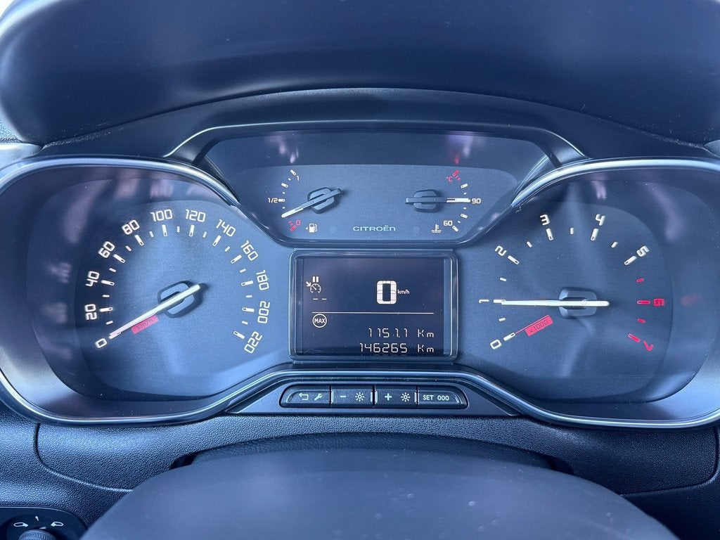 Citroen C3 1.2 PureTech S&S Shine | Camera | Carplay | Navi, Auto's, Citroën, Voorwielaandrijving, 1025 kg, 450 kg, Euro 6