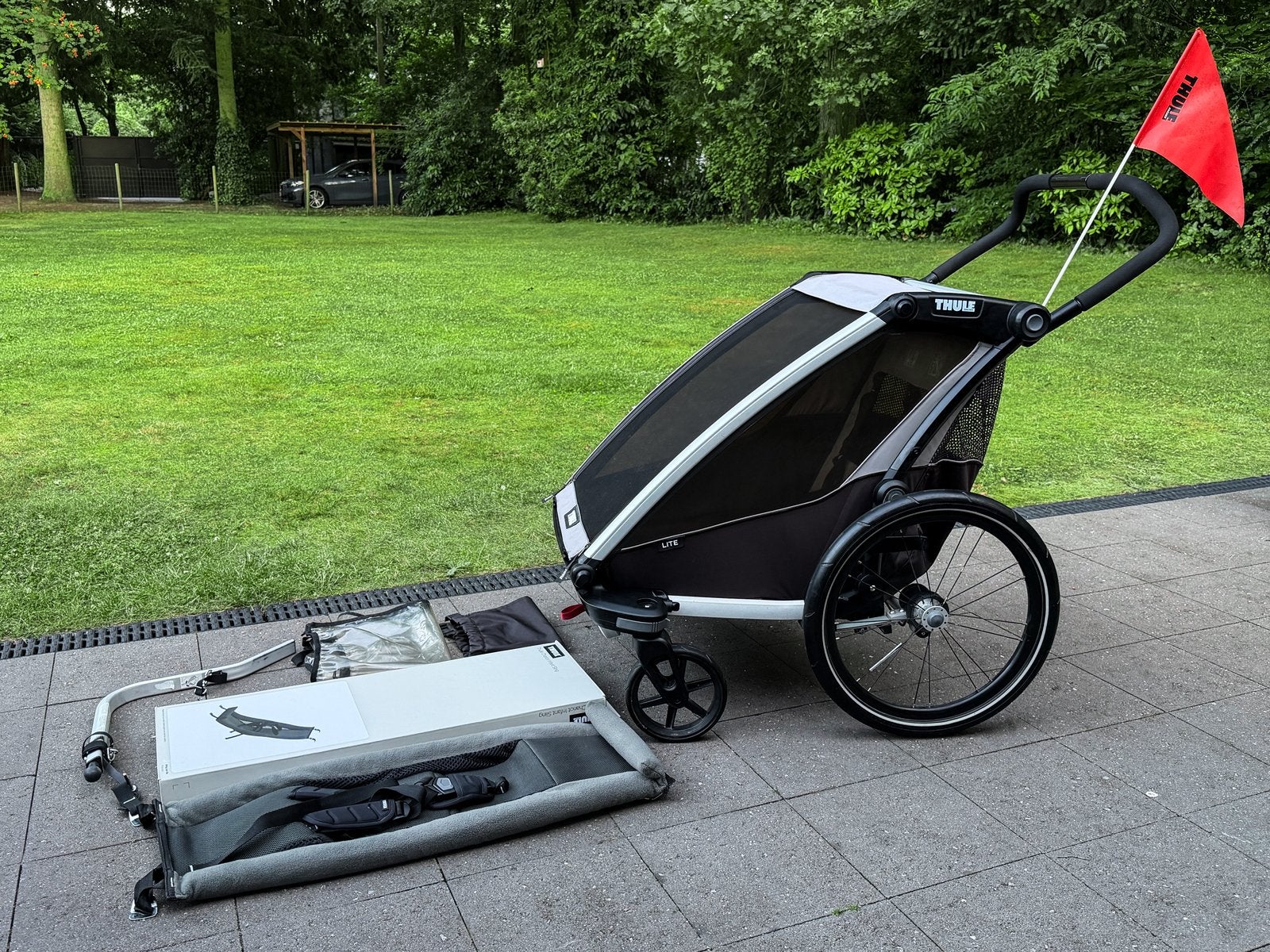 Thule Chariot Lite 2 fietskar + accessoires, Ophalen, Opvouwbaar, Zo goed als nieuw, Kinderkar