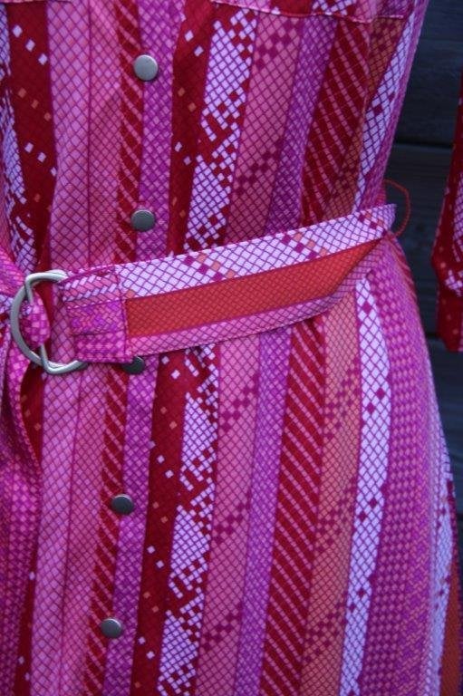 Doorknoopjurk rood/ roze K-Design mt XS Vaste prijs, K-design, Ophalen of Verzenden, Zo goed als nieuw, Maat 34 (XS) of kleiner
