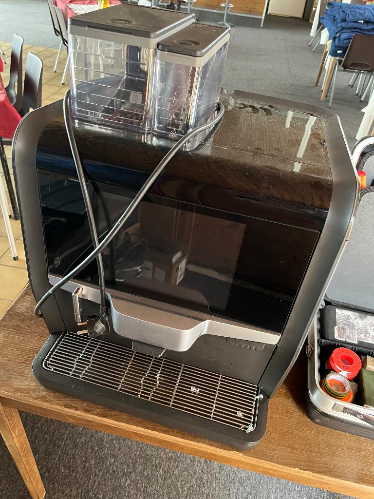 De jong duke nio koffiemachine voor onderdelen., Witgoed en Apparatuur, Koffiezetapparaten, 10 kopjes of meer, Koffiemachine, Gemalen koffie