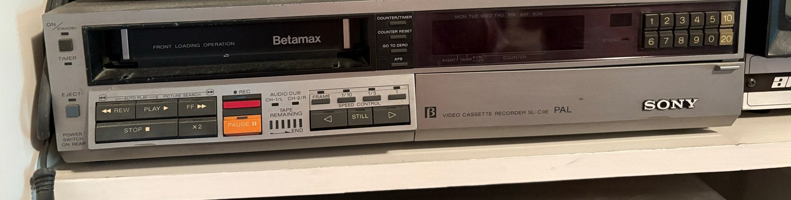 Vintage Sony SL-C9E Betamax Videorecorder - Zilver (1982), Audio, Tv en Foto, Videospelers, Ophalen, Gebruikt, Betamax-speler of -recorder